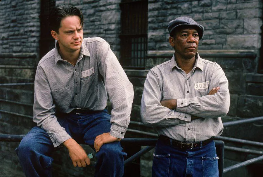 Review phim Nhà tù Shawshank (1994) – Đẳng cấp của phim kinh điển