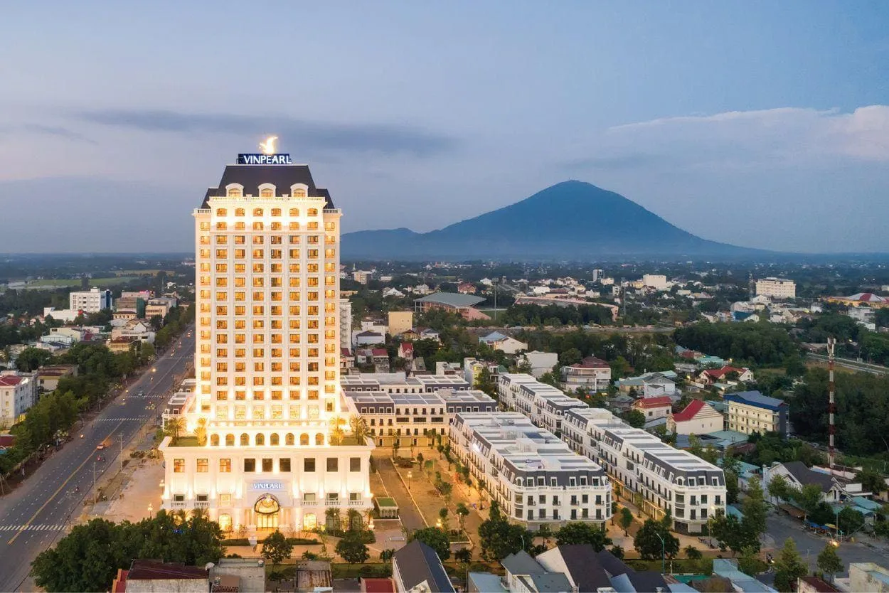 30+ địa điểm du lịch Tây Ninh khiến bạn say mê “quên lối về”