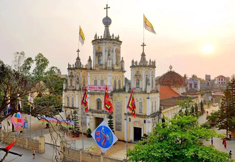 Bãi biển Sầm Sơn ở đâu? Kinh nghiệm du lịch bãi biển Sầm Sơn 