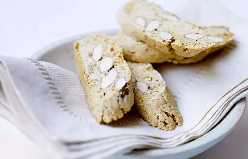 Bánh biscotti là gì? Hướng dẫn cách làm bánh biscotti giảm cân cực kỳ đơn giản