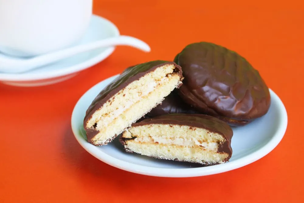 Bánh Chocopie bao nhiêu calo? Ăn Chocopie có béo hay không?