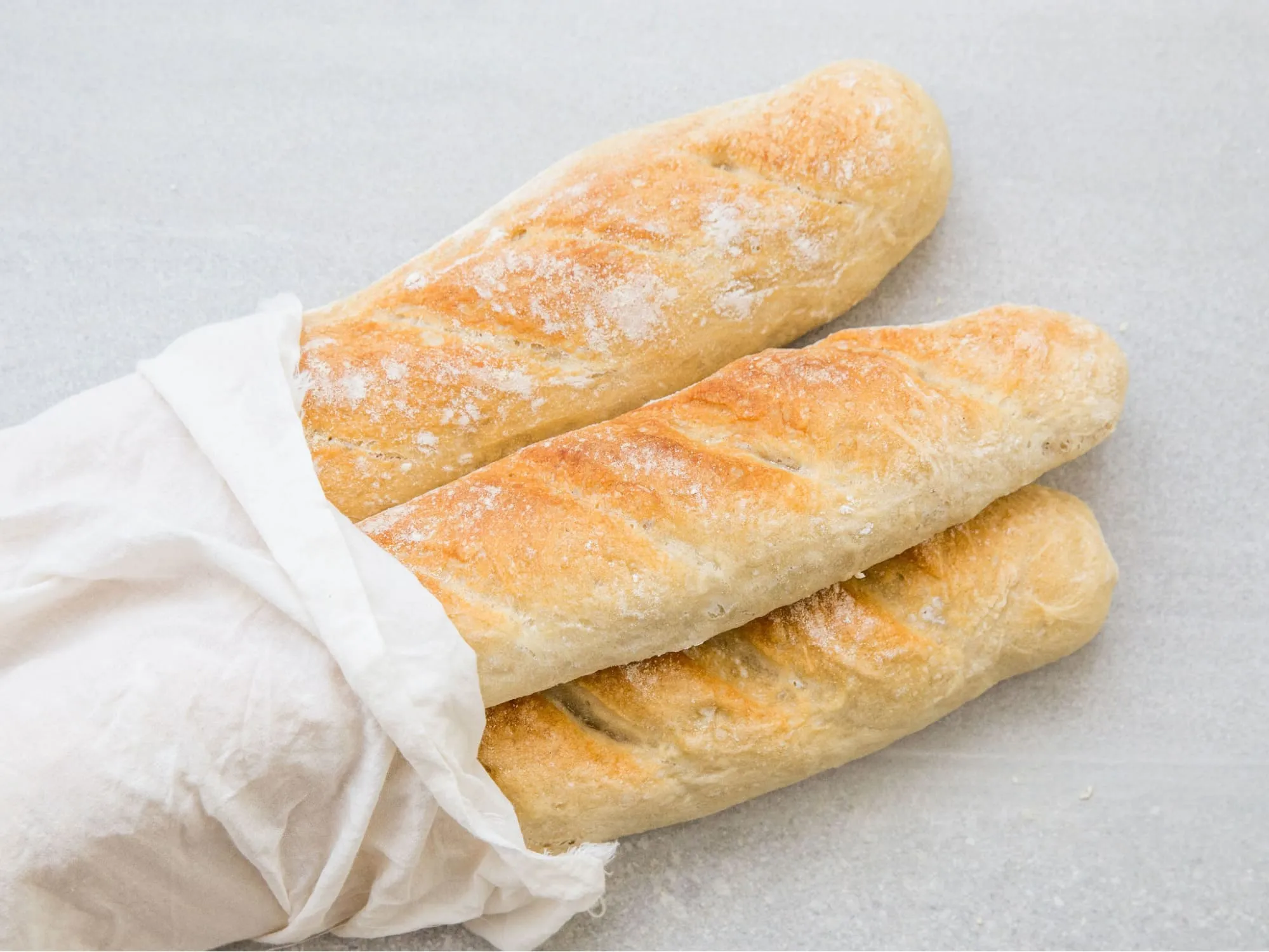 Bánh mì không bao nhiêu calo? Ăn nhiều bánh mì có béo không?