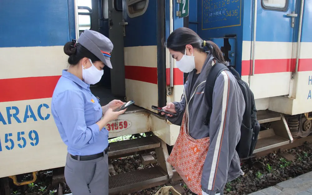 Bật mí kinh nghiệm đi tàu giường nằm cho người lần đầu trải nghiệm