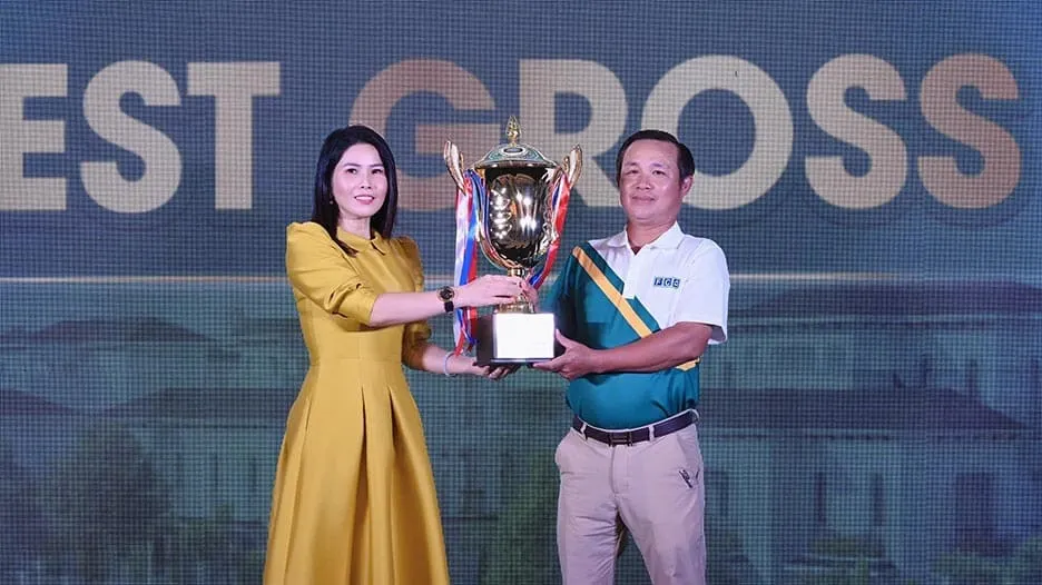 Best gross trong golf là gì? Cách tính điểm best group theo luật quốc tế