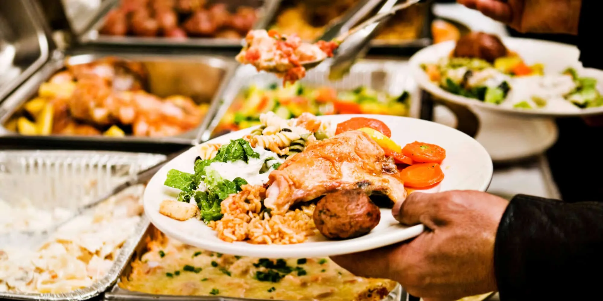 Buffet là gì? Các hình thức buffet phổ biến hiện nay