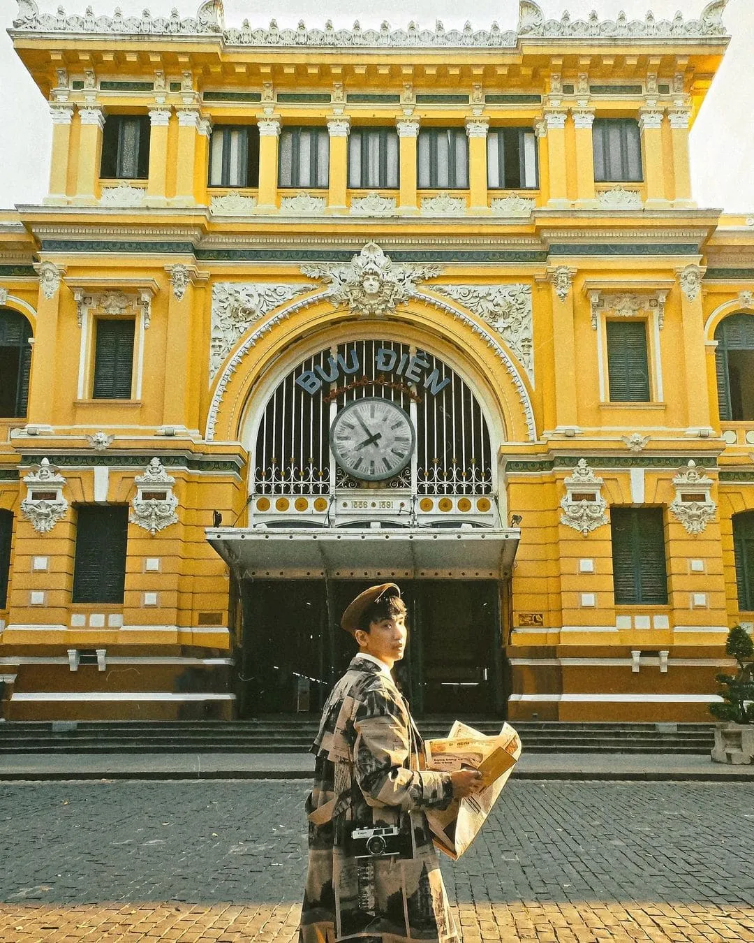 Bưu điện thành phố Hồ Chí Minh ở đâu? Kinh nghiệm tham quan Bưu điện thành phố Hồ Chí Minh