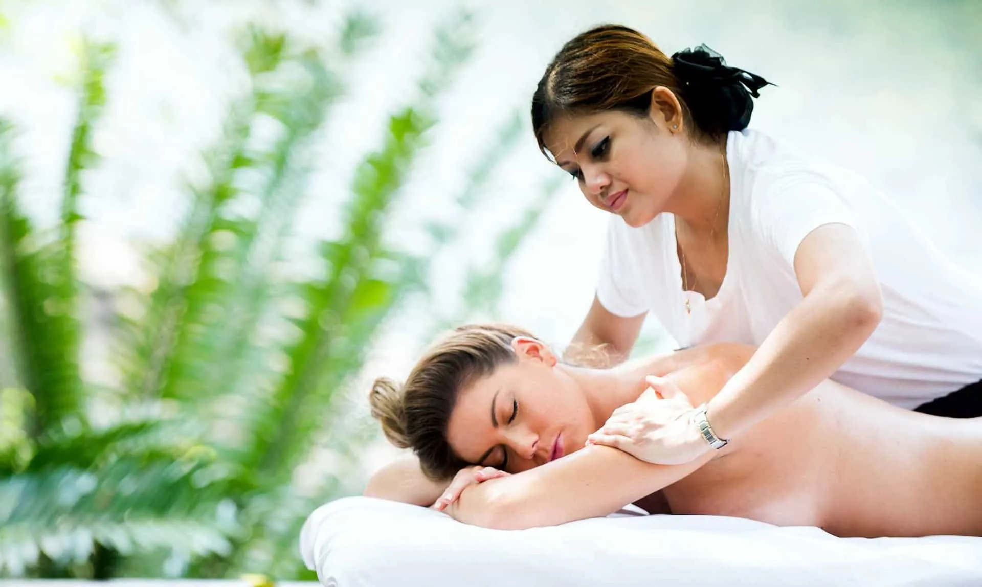 Cách massage lưng như thế nào để giúp giảm đau, thoải mái hơn?