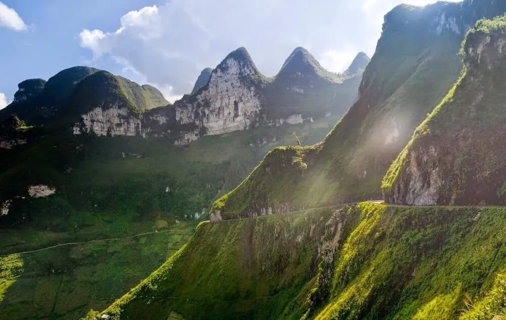 Cao nguyên đá Đồng Văn ở đâu? Kinh nghiệm khám phá cao nguyên Đồng Văn