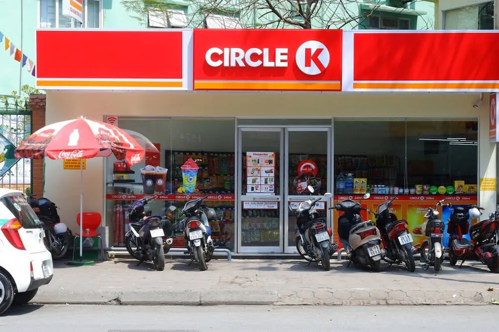 Cửa hàng tiện lợi Circle K bán gì? Mấy giờ mở cửa? Cửa hàng Circle K gần nhất