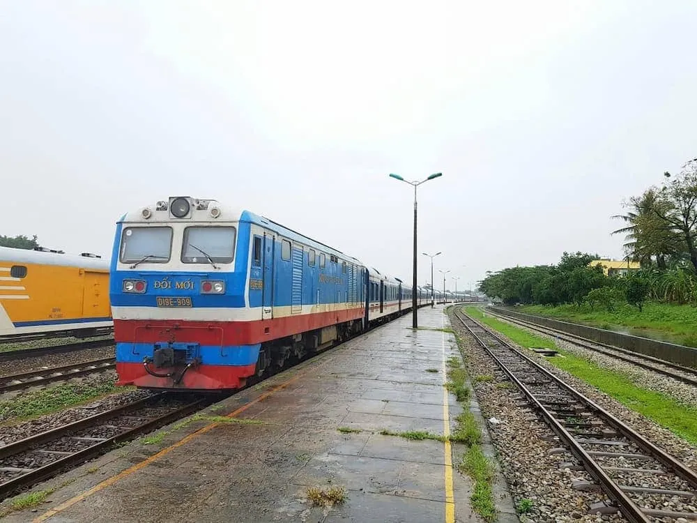 Ga tàu Quảng Ngãi: Vị trí, giá vé, lịch trình đi và đến ga tàu Quảng Ngãi