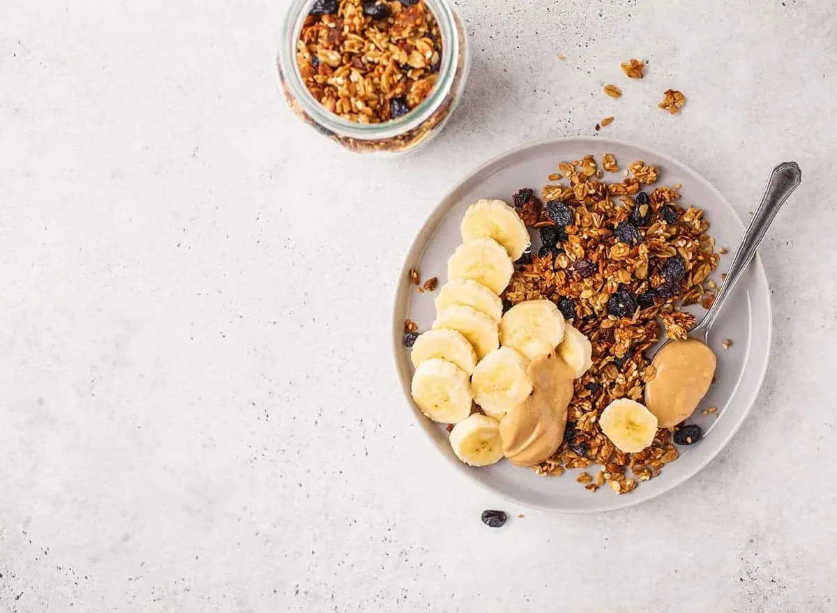 Granola là gì? Một số lợi ích mà granola mang đến cho con người