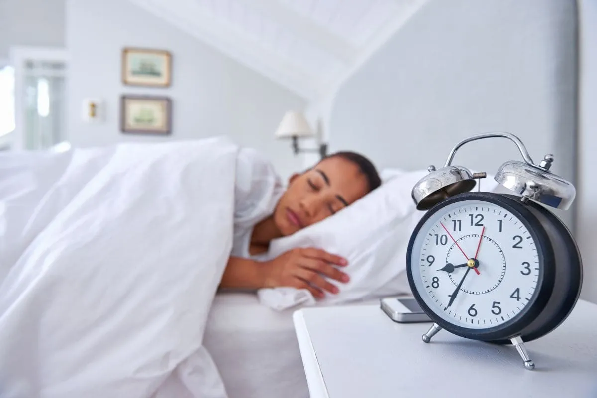 Hội chứng social jetlag và giấc ngủ: Mối quan hệ bất ngờ