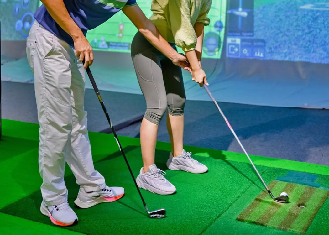 Hướng dẫn tập golf trong nhà đúng cách và hiệu quả