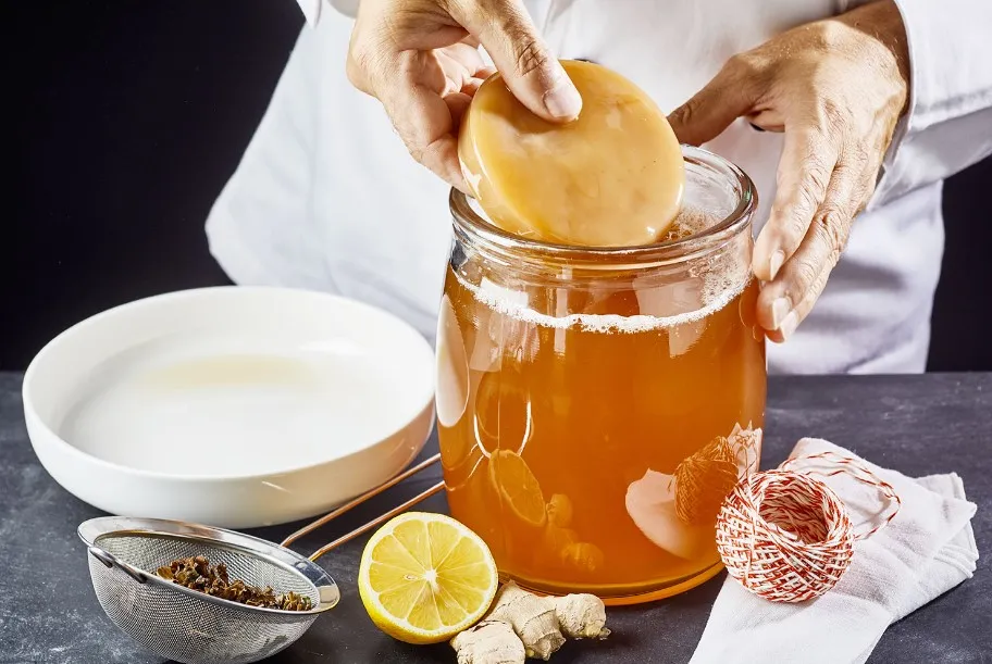 Kombucha là gì? Cách làm Kombucha đơn giản ngay tại nhà