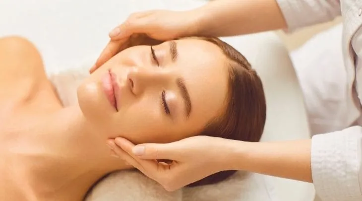 Massage có giúp ngủ ngon hơn không? Lợi ích của massage đối với giấc ngủ