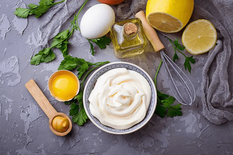 Mayonnaise bao nhiêu calo? Ăn sốt mayonnaise có gây béo không? 