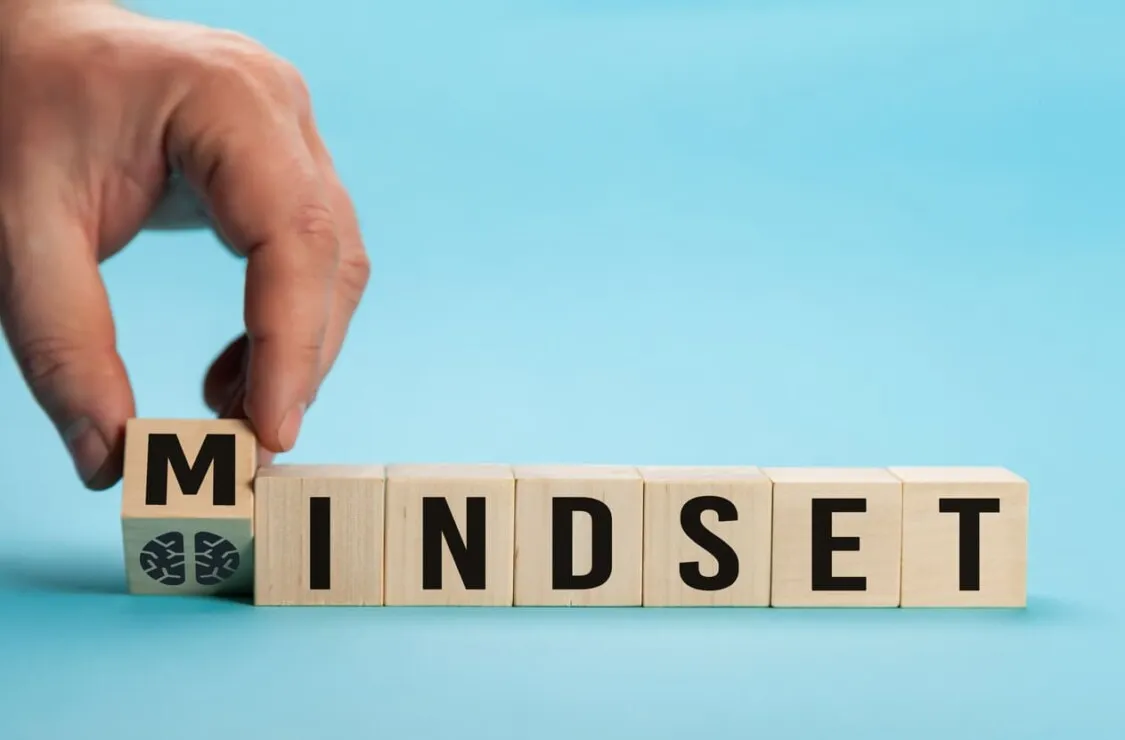 Mindset là gì? Cách phát triển mindset trong Marketing như thế nào?