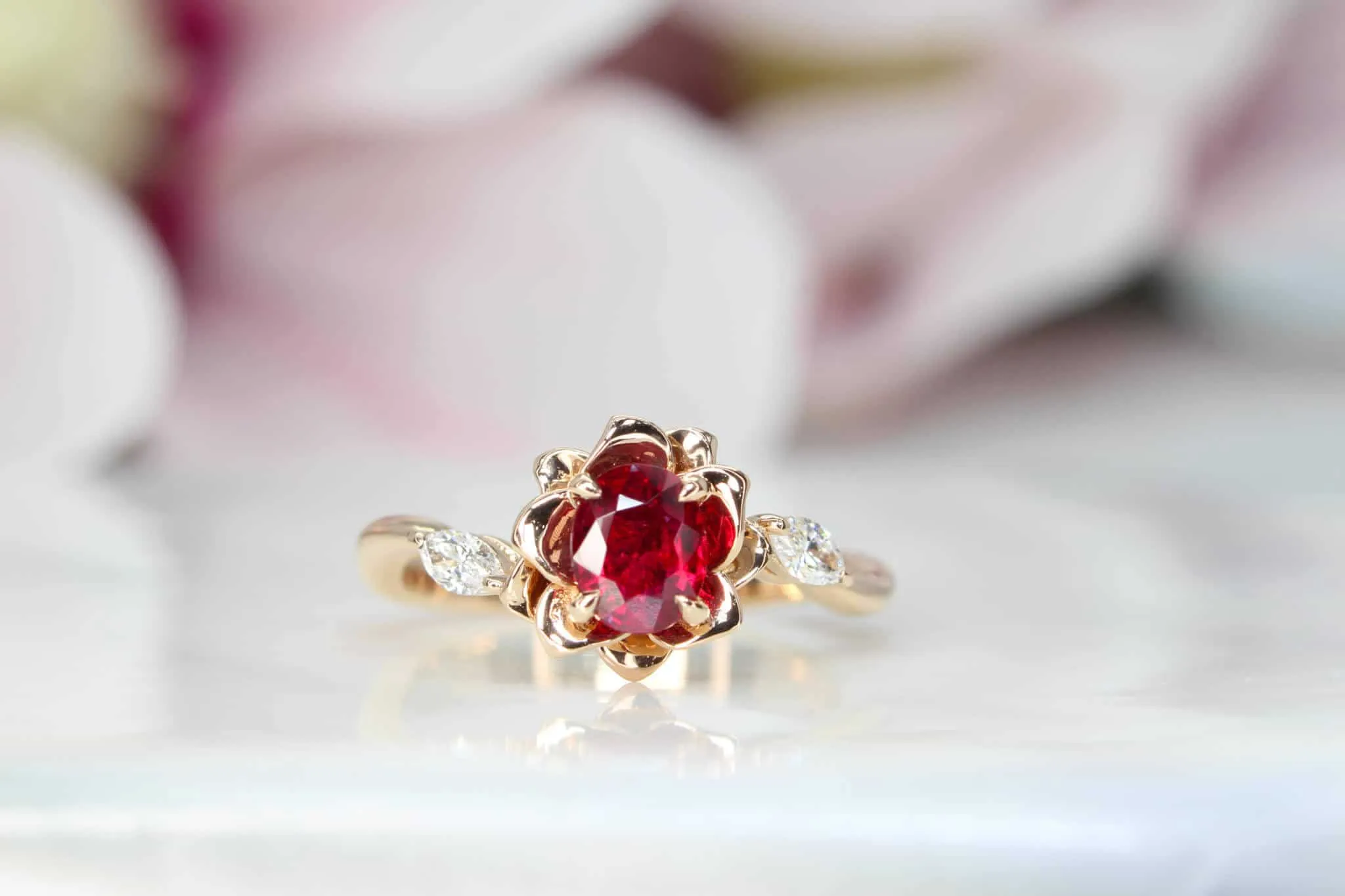 Nhẫn Ruby là gì? Những ý nghĩa của nhẫn Ruby nên biết