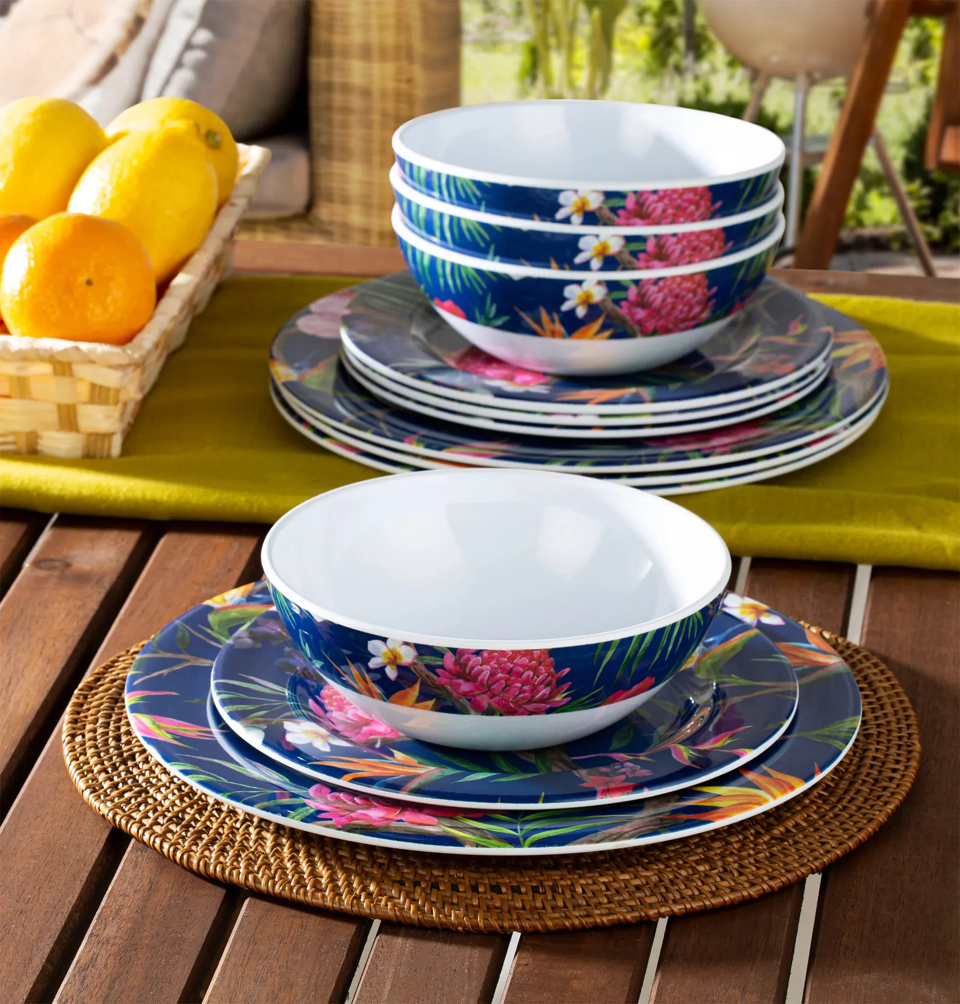 Nhựa Melamine là gì? Hướng dẫn sử dụng đồ dùng bằng nhựa Melamine