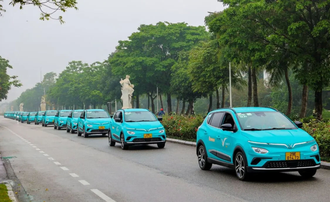 Review các hãng taxi Hà Nội: 10 hãng xe taxi uy tín nhất thủ đô