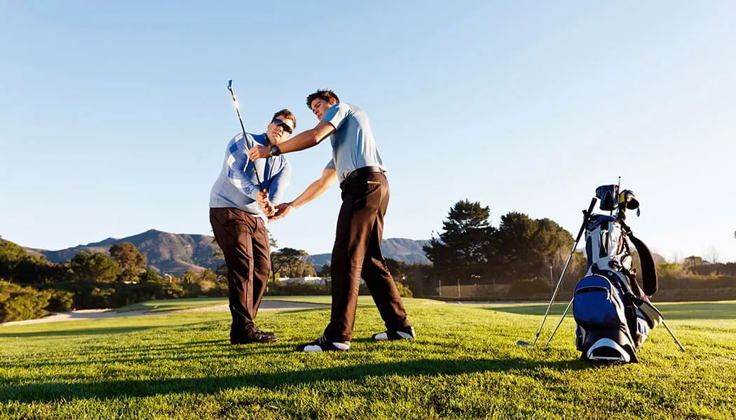 Sân golf có bao nhiêu lỗ? Nên chọn sân golf nào thì tốt?