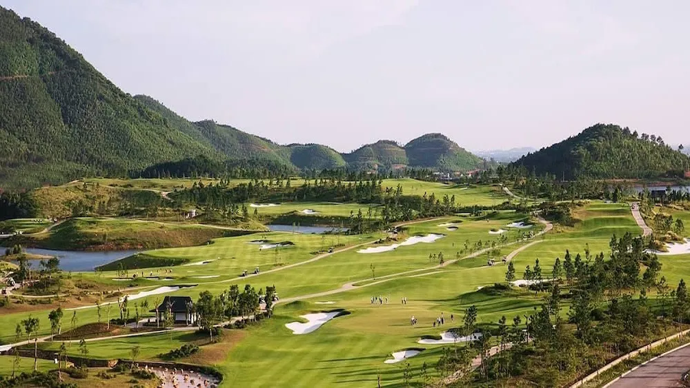 Sân golf Lanh Thanh ở đâu? Cập nhật bảng giá sân golf Lanh Thanh mới nhất