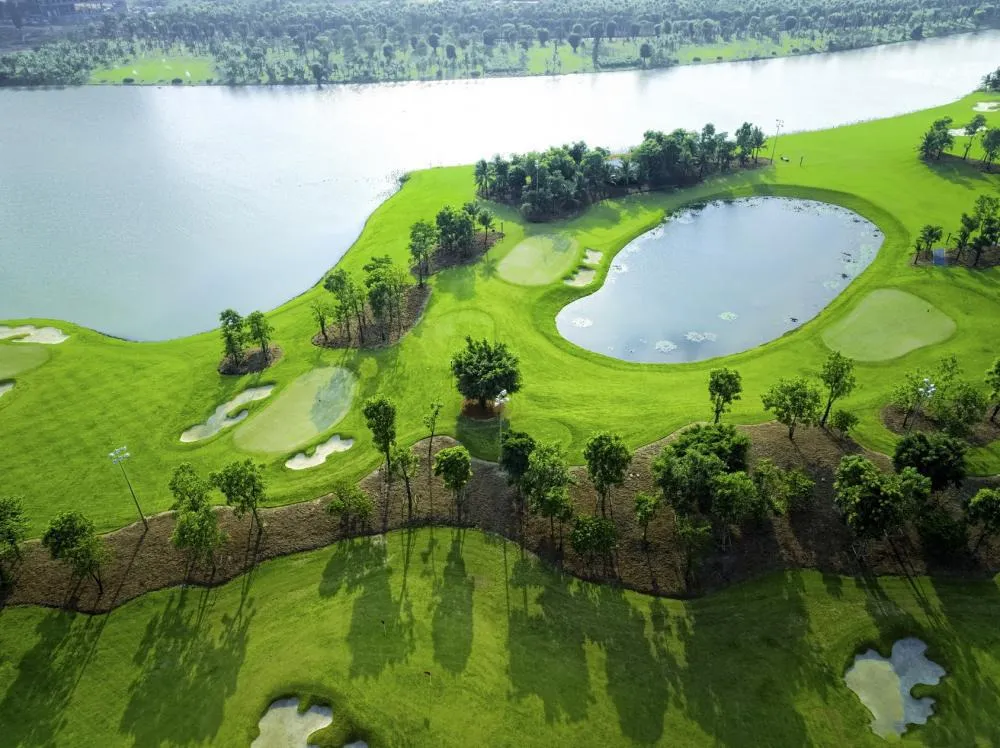 Sân golf Thủ Đức (Vietnam Golf & Country Club) – Điểm đến lý tưởng của các golfer chuyên nghiệp