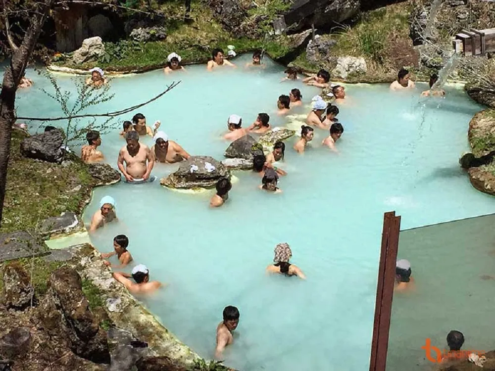 Tắm suối nước nóng Onsen – Văn hóa đặc trưng tại xứ sở Phù Tang