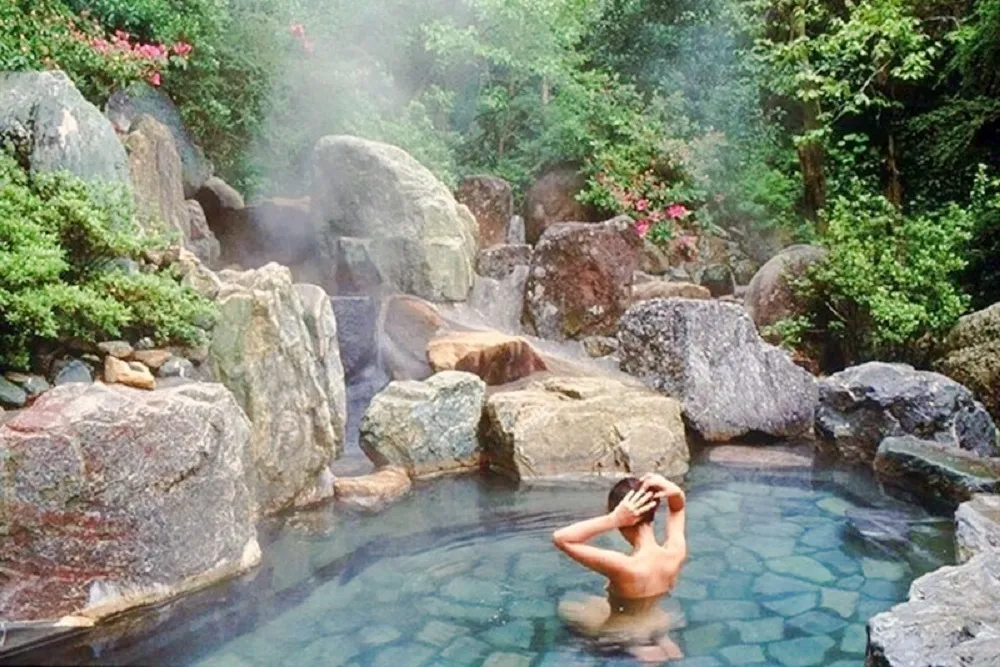 Tắm suối nước nóng Onsen – Văn hóa đặc trưng tại xứ sở Phù Tang