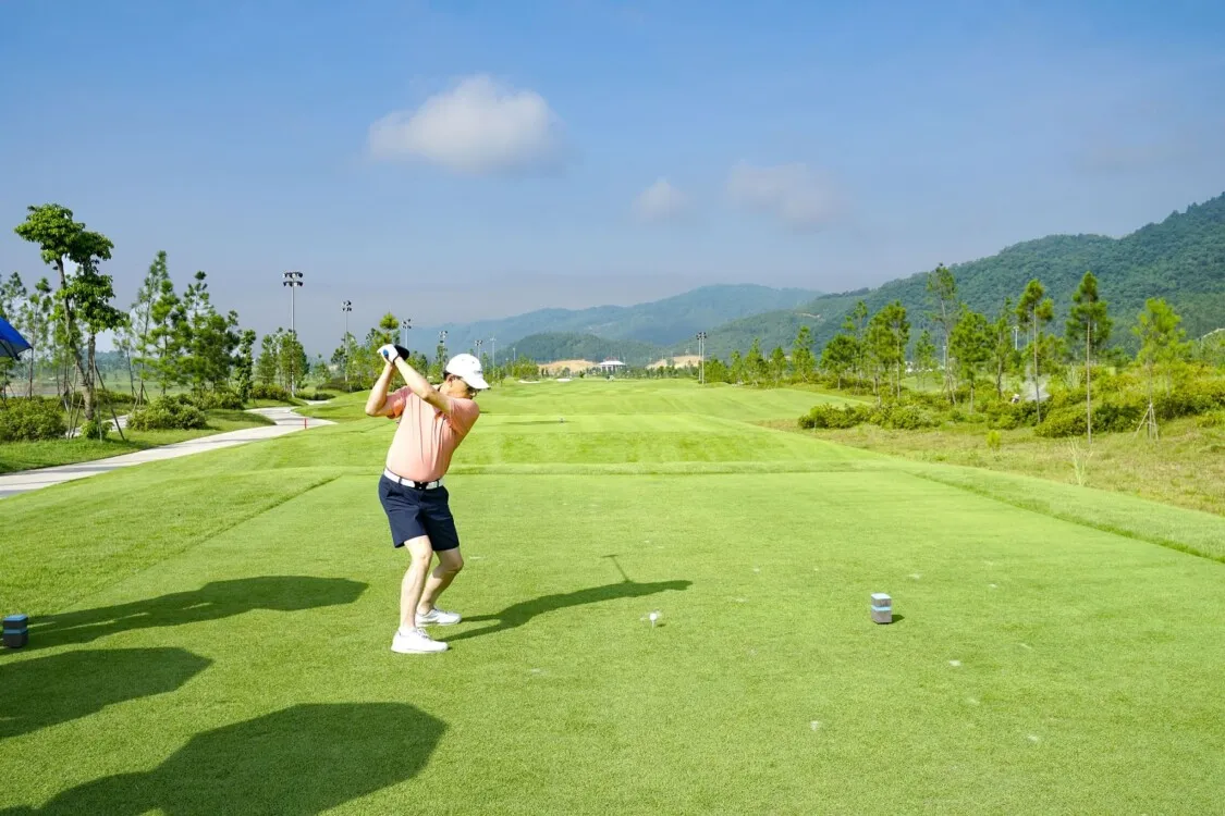 Tee box trong golf là gì? Tổng hợp các loại tee box phổ biến hiện nay