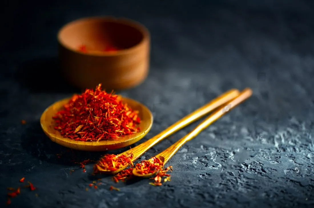 Tìm hiểu nhụy hoa nghệ tây saffron và phân biệt saffron thật giả