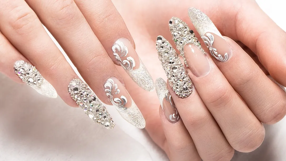 Top 10 kiểu nail cô dâu đẹp lộng lẫy, đón đầu xu hướng