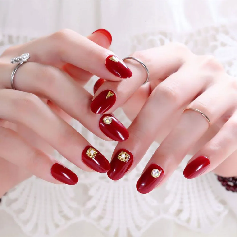 Top 10 kiểu nail cô dâu đẹp lộng lẫy, đón đầu xu hướng