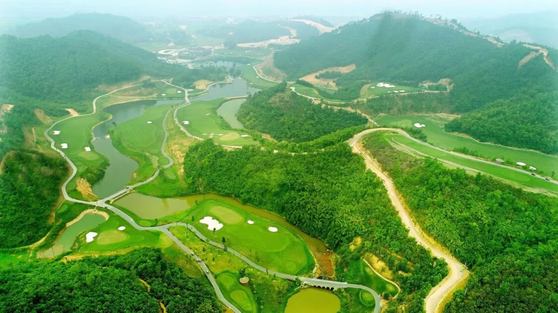 Top 17 sân golf miền Bắc đẹp và chất lượng nhất