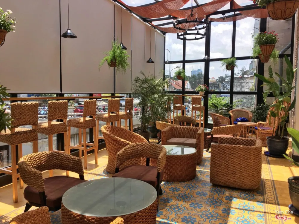 Top 22 quán cafe quận 5 trăm góc sống ảo, view đẹp như Hồng Kông