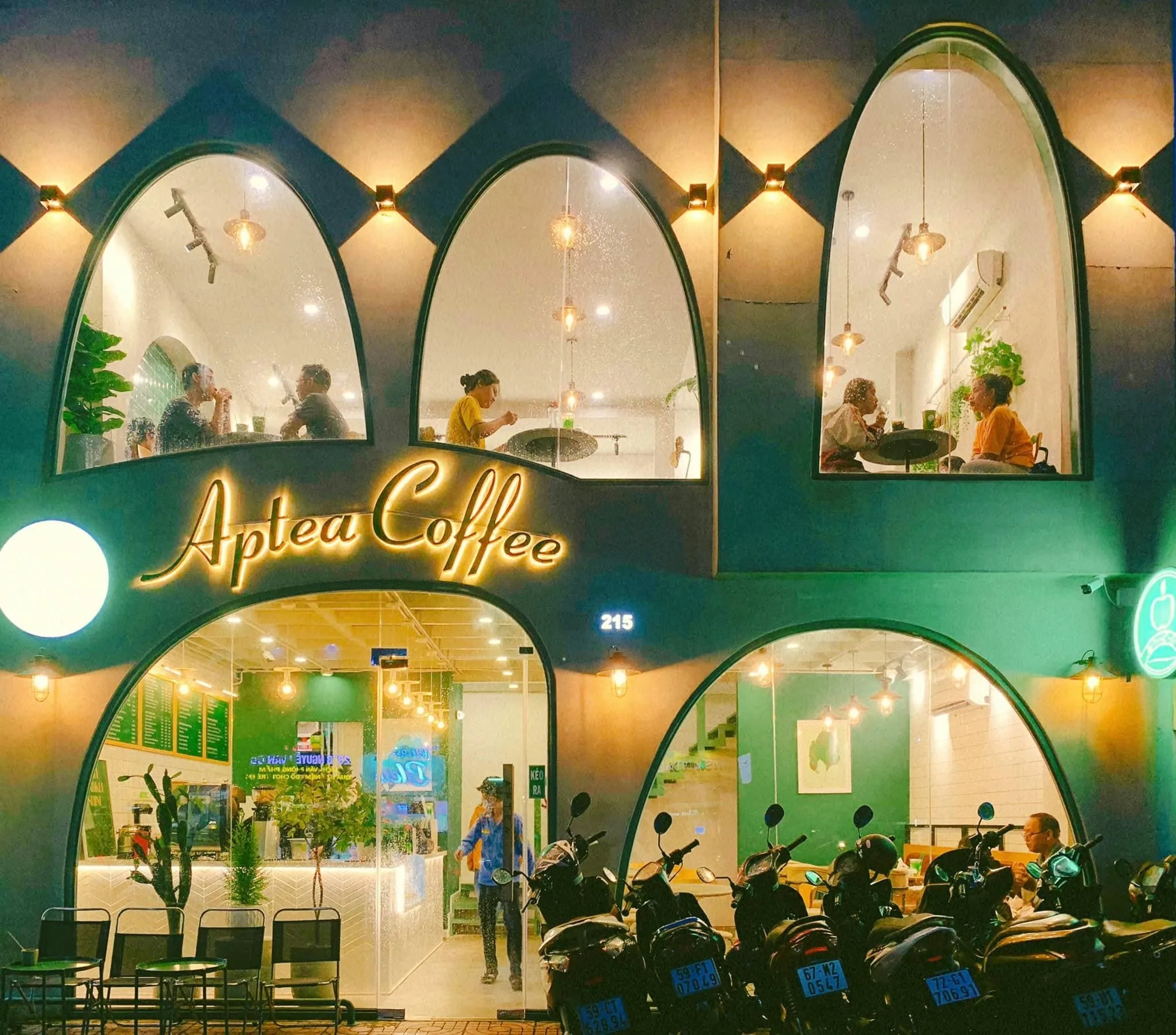 Top 22 quán cafe quận 5 trăm góc sống ảo, view đẹp như Hồng Kông