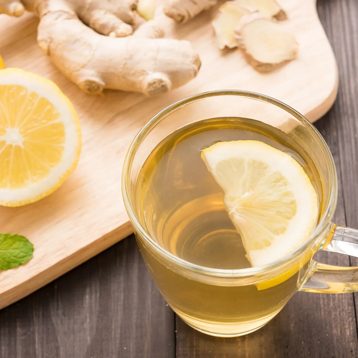 Trà detox là gì? Sử dụng các loại trà detox có tốt cho sức khoẻ không?