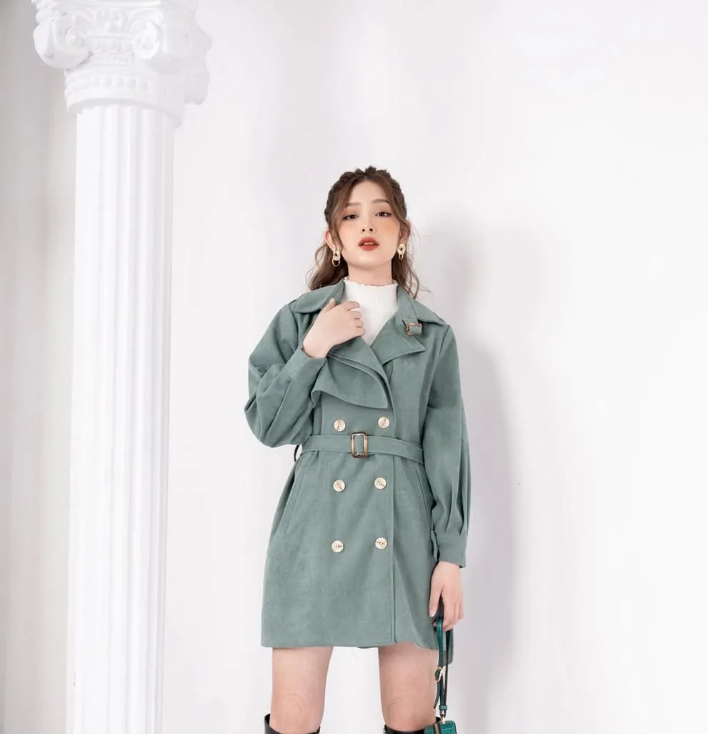 Trench coat là gì? 5 cách phối đồ với áo trench coat cho bạn gái