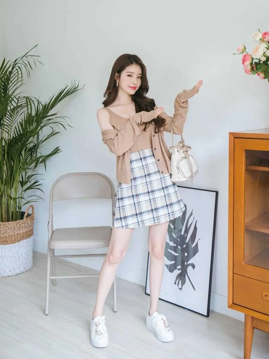 Ulzzang là gì? Gợi ý 10 cách mix đồ theo phong cách ulzzang hot nhất hiện nay