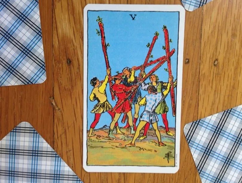 Ý nghĩa 78 lá bài tarot chi tiết đầy đủ nhất 2024